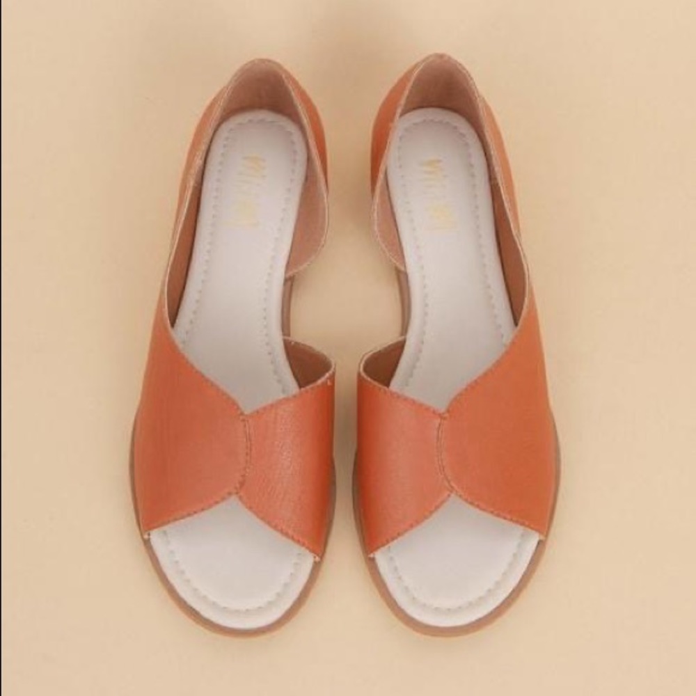 7.5 leather flats - Picture 2 of 2